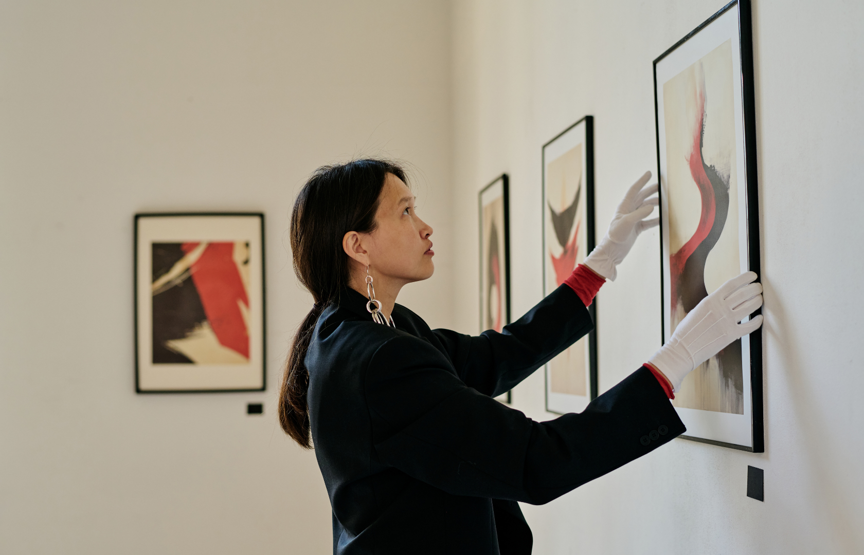 vale a pena comprar arte em galeria